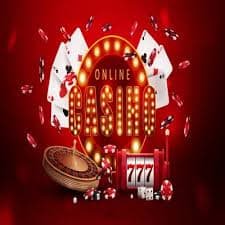 Pengguna memeriksa data akun sebelum penarikan
